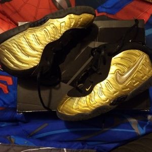 Metallic Gold Nike Little Posite Pro